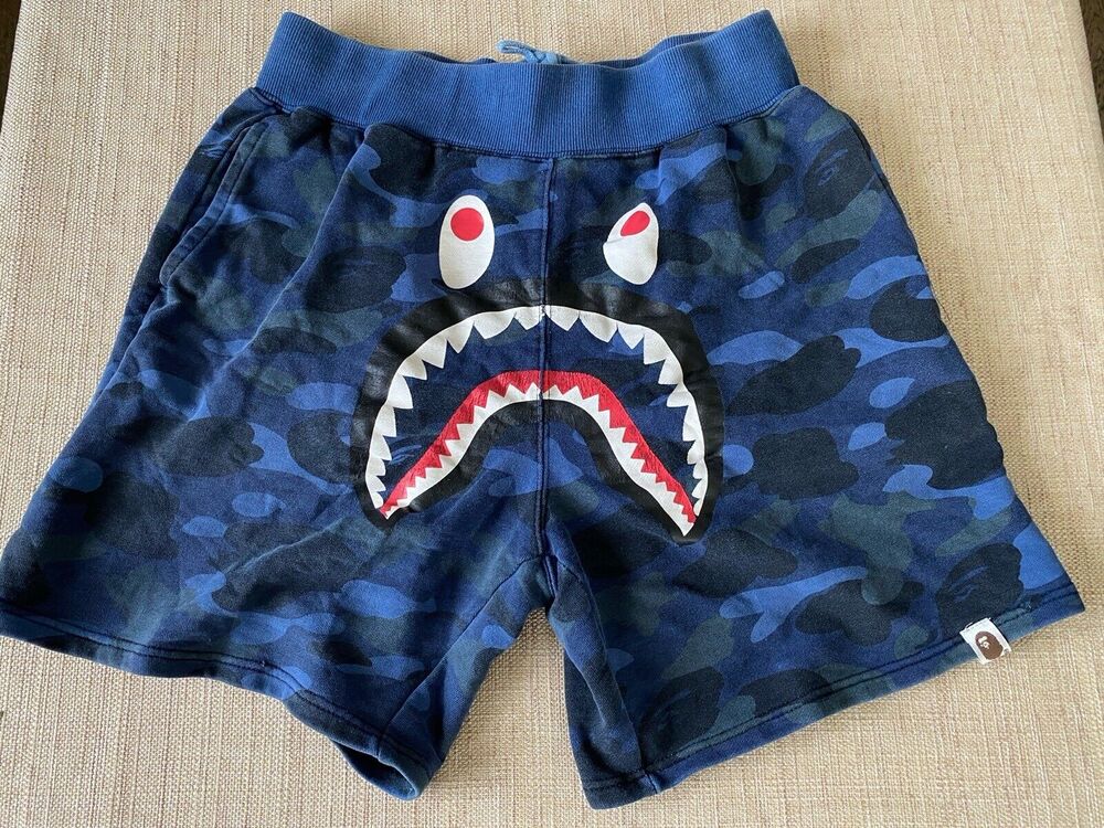 BAPE A BATHING APE Color Camo Shark Sweat Shorts Navy L